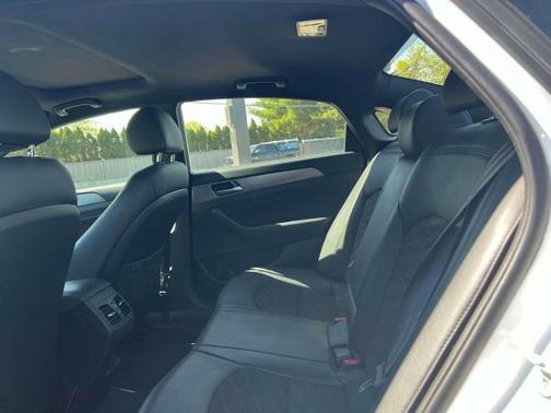 2019 Hyundai SONATA Sport