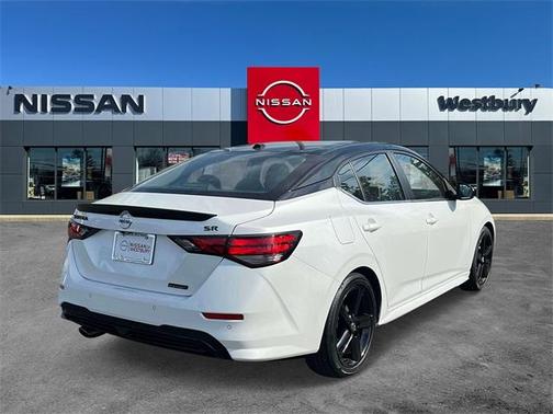 2022 Nissan Sentra SR