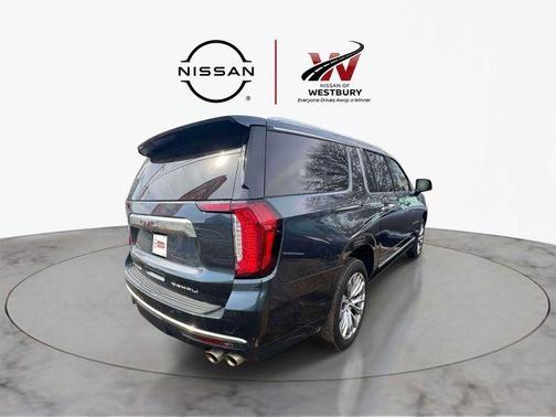 Sky 2021 GMC Yukon XL Denali