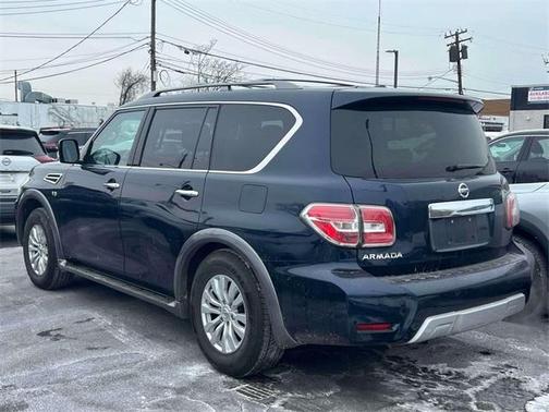 2017 Nissan Armada SV