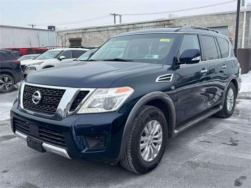 2017 Nissan Armada SV