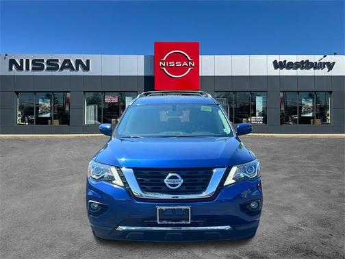 2017 Nissan Pathfinder Platinum