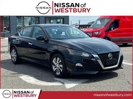 2022 Nissan Altima S FWD