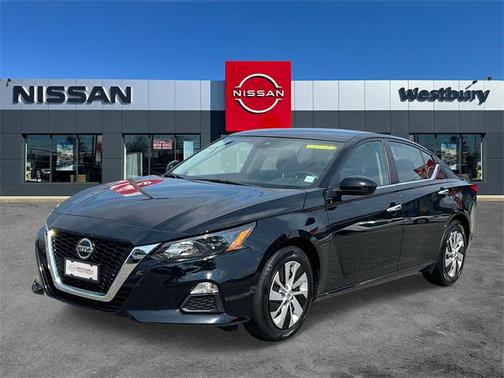 2022 Nissan Altima S FWD