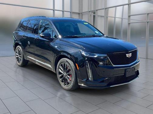 Black Metallic 2023 Cadillac XT6 Sport AWD