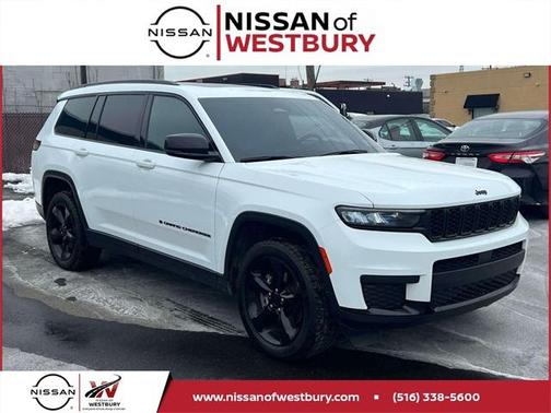 2023 Jeep Grand Cherokee L Laredo