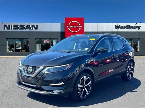 2022 Nissan Rogue Sport SL
