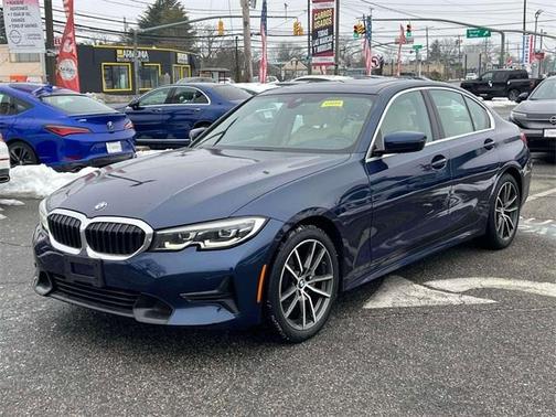 2019 BMW 330 i xDrive