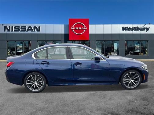 2019 BMW 330 i xDrive