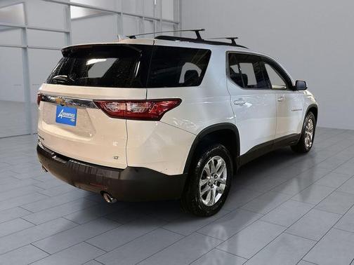 Summit White 2021 Chevrolet Traverse LT Leather