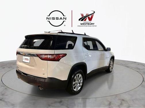 Summit White 2021 Chevrolet Traverse LT Leather