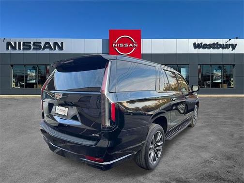 2023 Cadillac Escalade ESV Sport