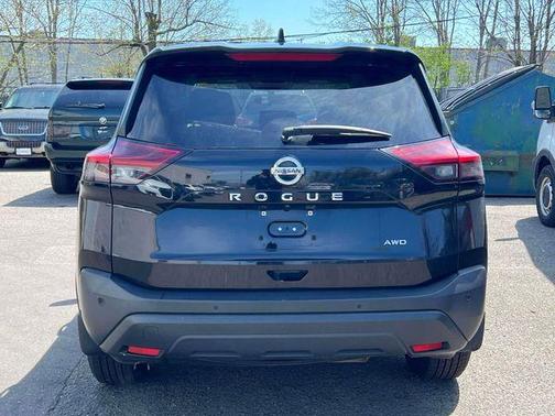 Black 2021 Nissan Rogue S