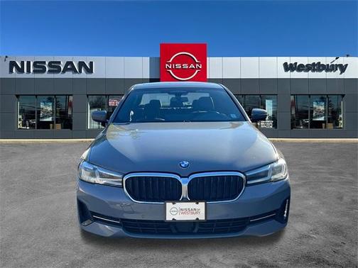 2022 BMW 530 i xDrive