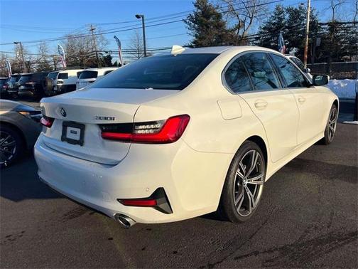 2020 BMW 330 i xDrive