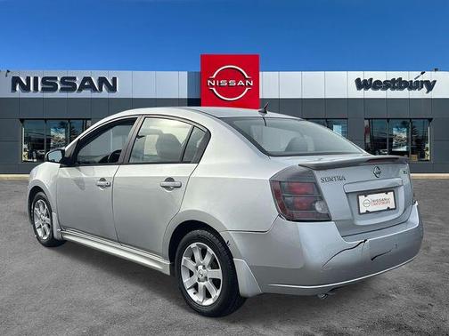 Brilliant Silver 2012 Nissan Sentra 2.0 SR