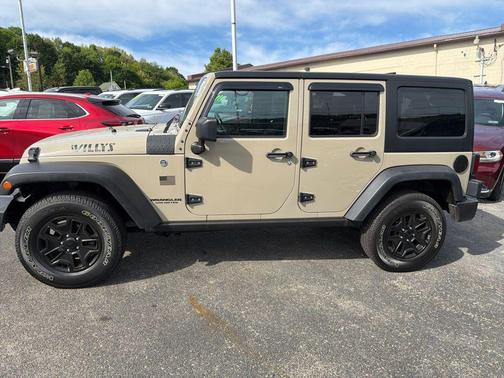 Gobi Clearcoat 2017 Jeep Wrangler Unlimited Willy Wheeler 4x4