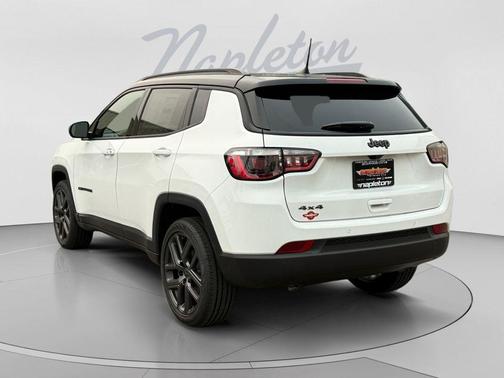 Bright White Clearcoat 2026 Jeep Compass Limited
