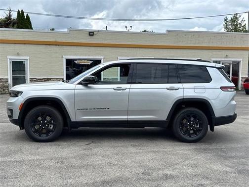 2025 Jeep Grand Cherokee L Altitude