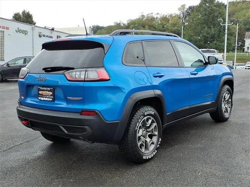 2022 Jeep Cherokee Trailhawk