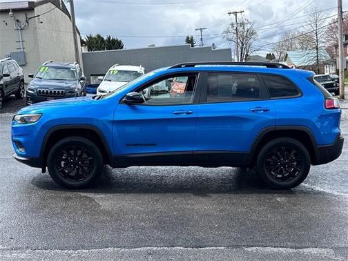 2023 Jeep Cherokee Altitude