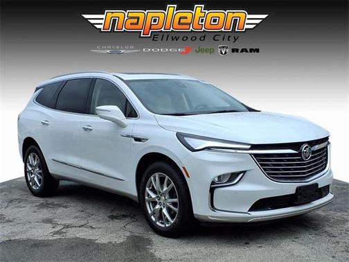 2022 Buick Enclave AWD Essence