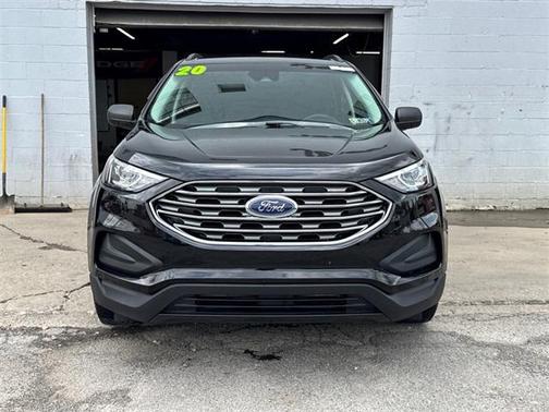 2020 Ford Edge SE