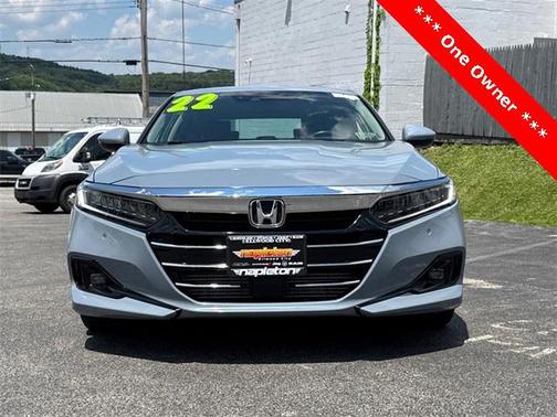 2022 Honda Accord Touring 2.0T