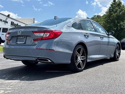 2022 Honda Accord Touring 2.0T