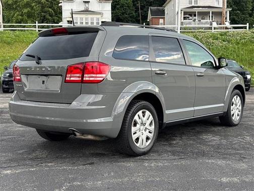2019 Dodge Journey SE
