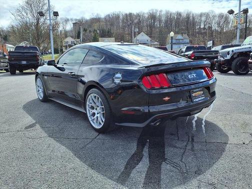 2017 Ford Mustang GT Premium