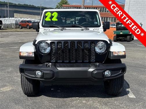 2022 Jeep Gladiator Sport