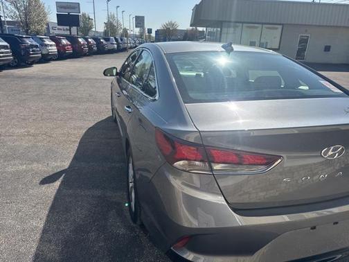 2018 Hyundai SONATA Limited
