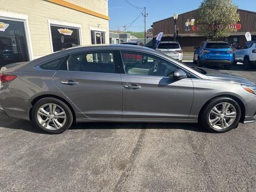 2018 Hyundai SONATA Limited