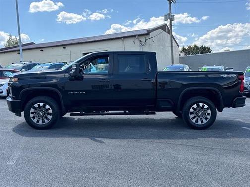 2022 Chevrolet Silverado 2500 Custom