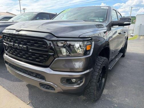 Granite Crystal Metallic Clearcoat 2022 RAM 1500 Big Horn/Lone Star