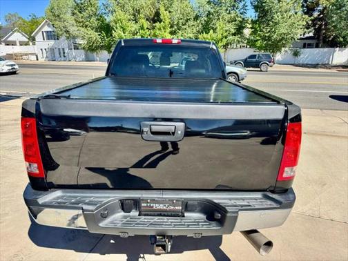 2008 GMC Sierra 2500 SLT H/D Crew Cab