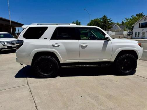 2014 Toyota 4Runner SR5