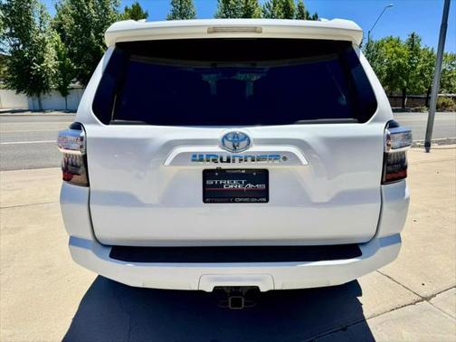 2014 Toyota 4Runner SR5