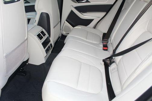 2026 Jaguar F-PACE P250 R-Dynamic S