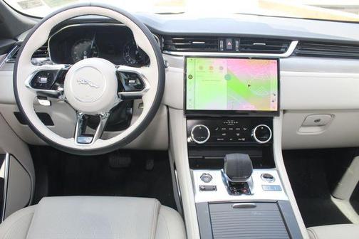 2026 Jaguar F-PACE P250 R-Dynamic S