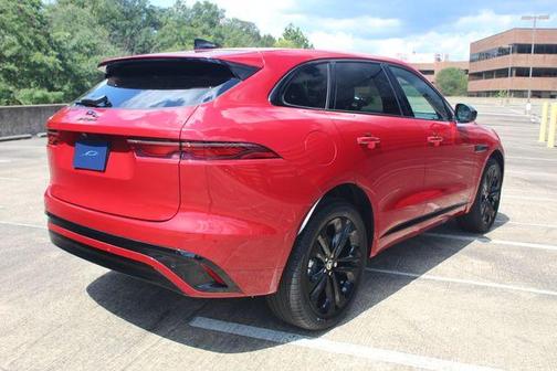 2025 Jaguar F-PACE P250 R-Dynamic S