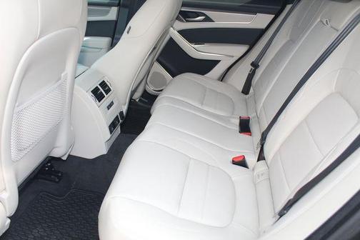 2025 Jaguar F-PACE P250 R-Dynamic S