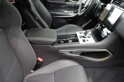 2026 Jaguar F-PACE P250 R-Dynamic S