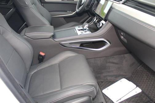 2026 Jaguar F-PACE P250 R-Dynamic S