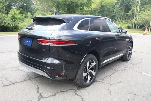 2026 Jaguar F-PACE P250 R-Dynamic S