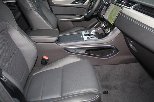 2026 Jaguar F-PACE P400 R-Dynamic S
