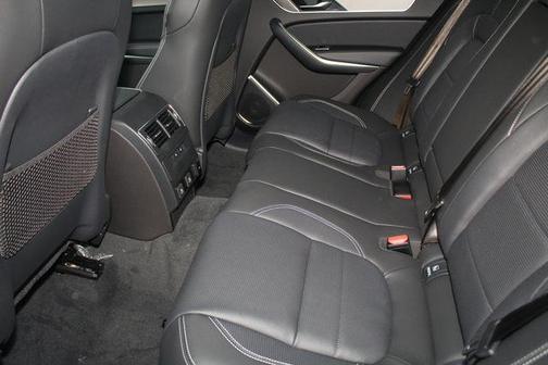 2026 Jaguar F-PACE P400 R-Dynamic S