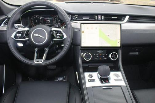 2026 Jaguar F-PACE P250 R-Dynamic S