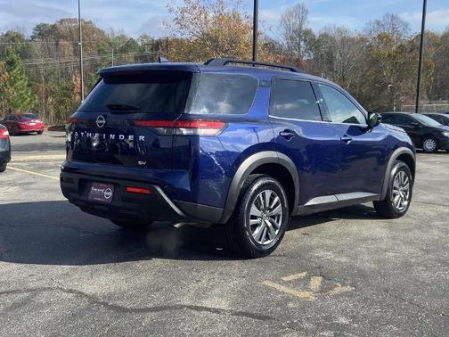 Deep Ocean Blue 2024 Nissan Pathfinder SV
